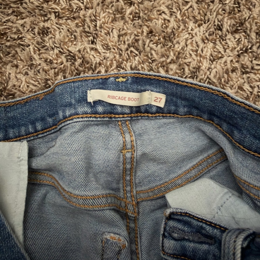 Levi’s Ribcage Bootcut - Picture 4 of 4